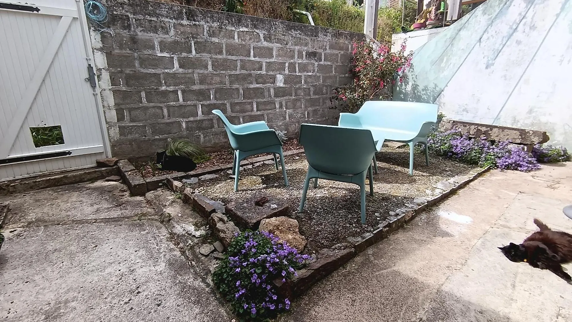 Апартаменты Maison De Vacances Presence De Chats Que Je Viendrai Nourrir Плугастель-Даулас 0*,